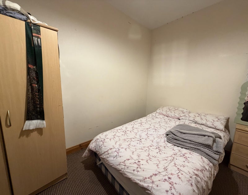 Photo 1: the bedroom