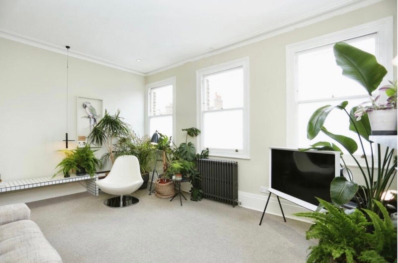 Photo 1: Living Room