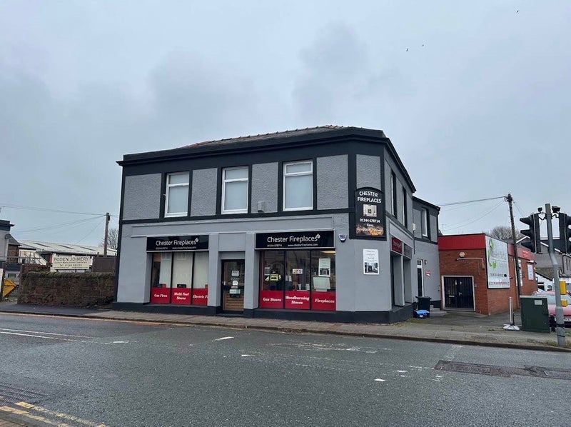 Photo 1: First floor flat