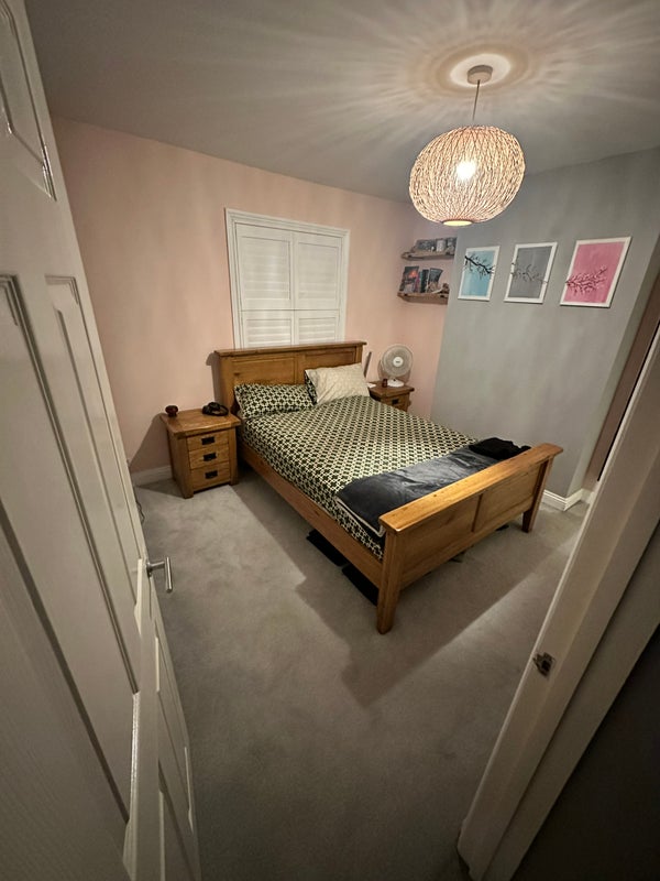 Photo 1: Bedroom photo 1