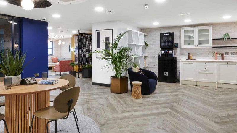 Photo 1: Common area