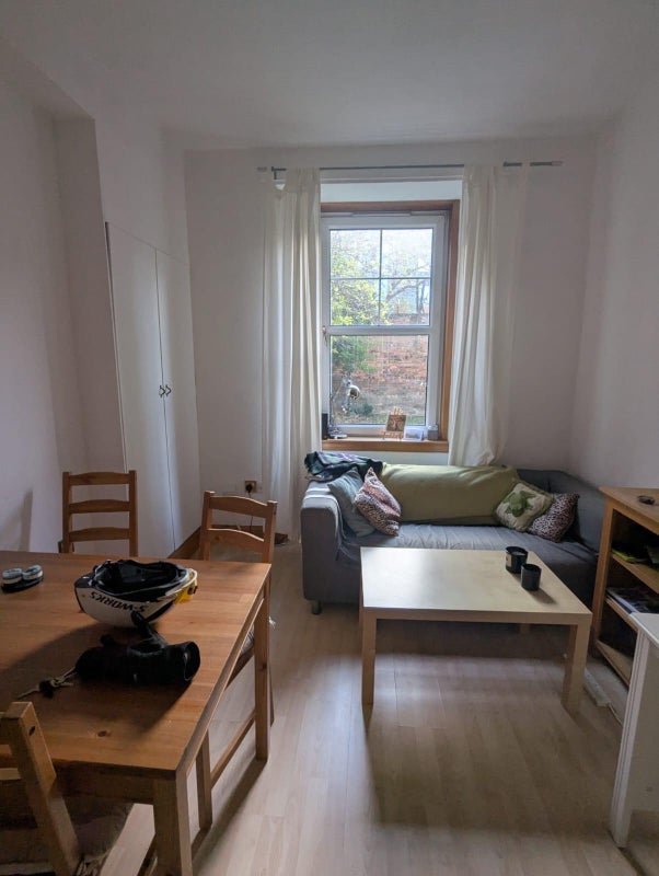 Photo 1: Living room