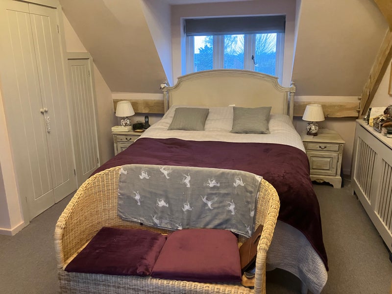 Photo 1: MASTER DOUBLE BEDROOM