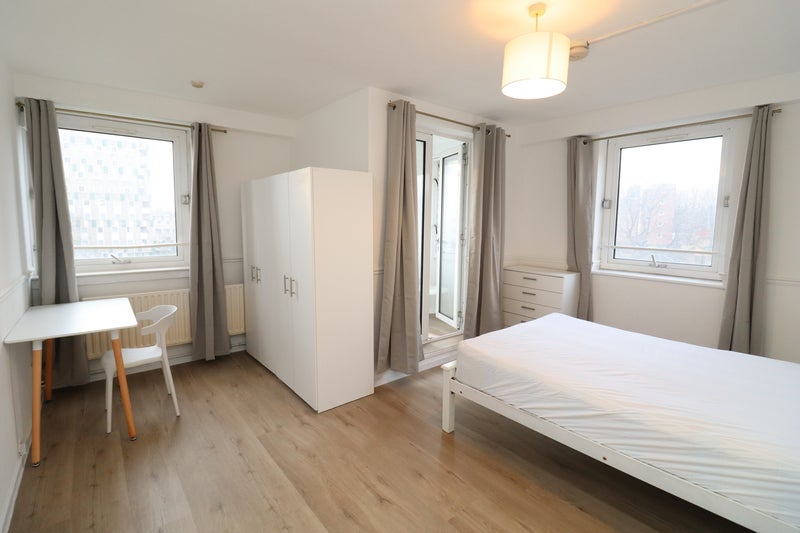 Photo 1: Room 1: £280 per week - Double room couples are welcome with balcony - £1,213 per month