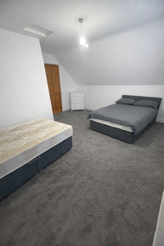 Photo 1: Cosy large attic room suitable for 2 