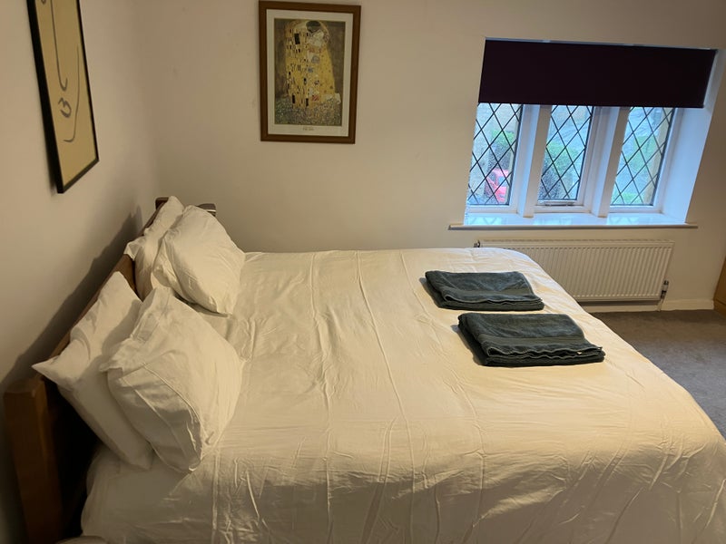 Photo 1: Double room - ensuite