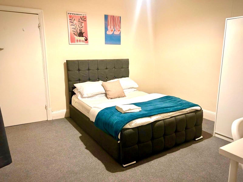 Apartment in Leicester, Bede Island - View 3