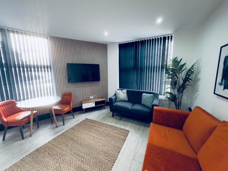 Apartment in Chester, Hough Green, City of Chester - View 2