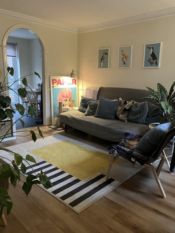 Photo 1: Living room