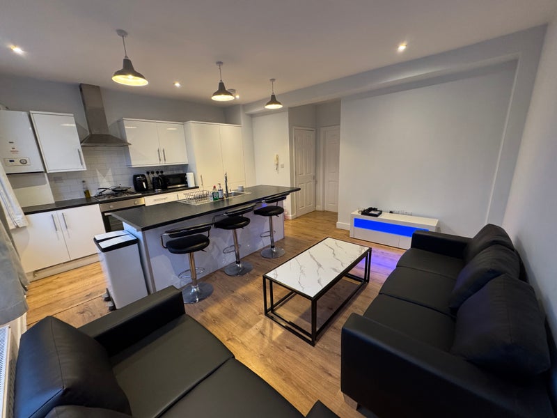 Photo 1: Living room