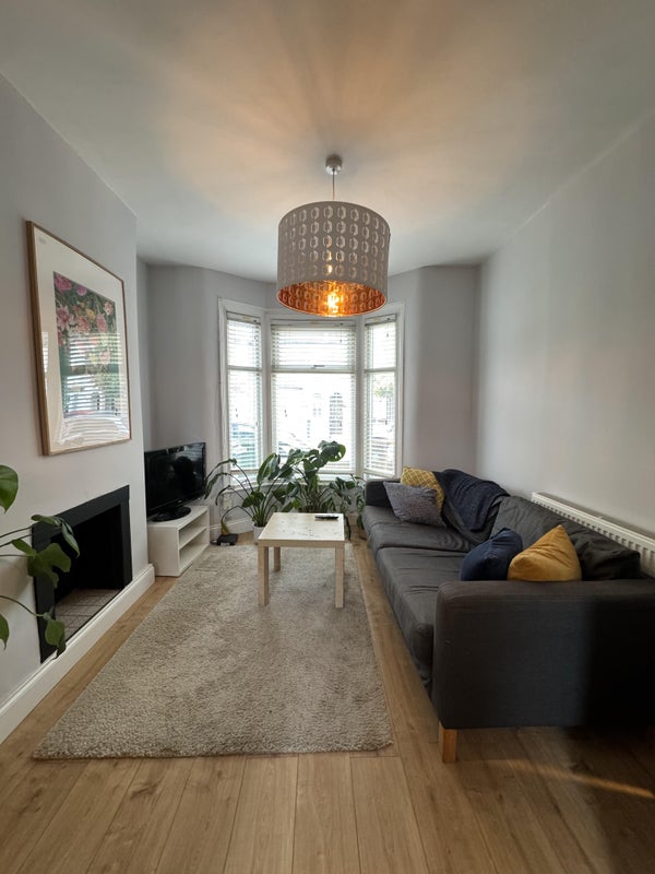 Photo 1: Living Space