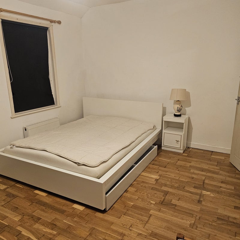 Photo 1: Couples room