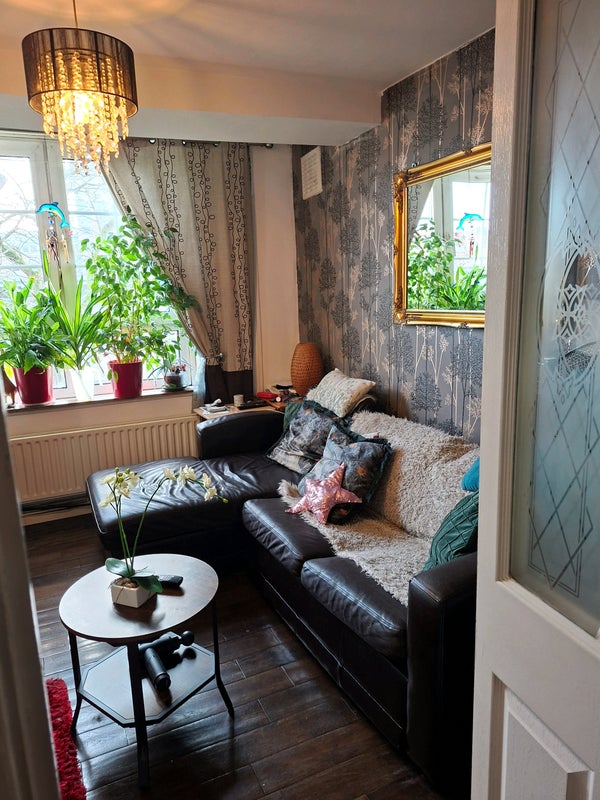 Photo 1: Living Room