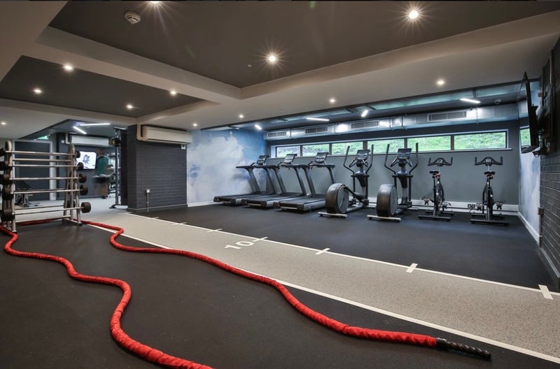 Photo 1: Access to Gym