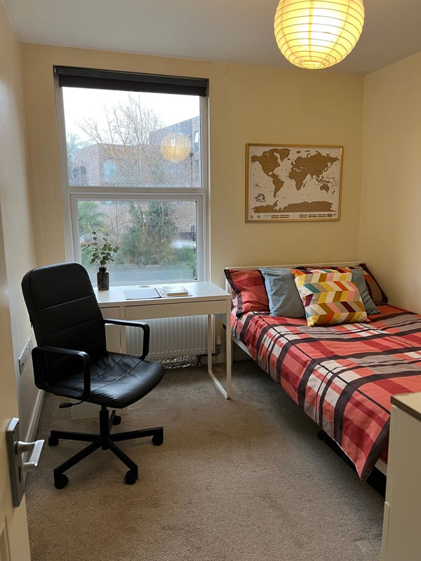 Photo 1: Come home to a quiet place to rest and relax