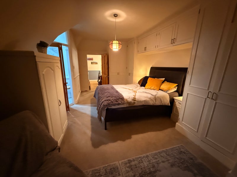 Photo 1: Bedroom - large double with good cupboard space 