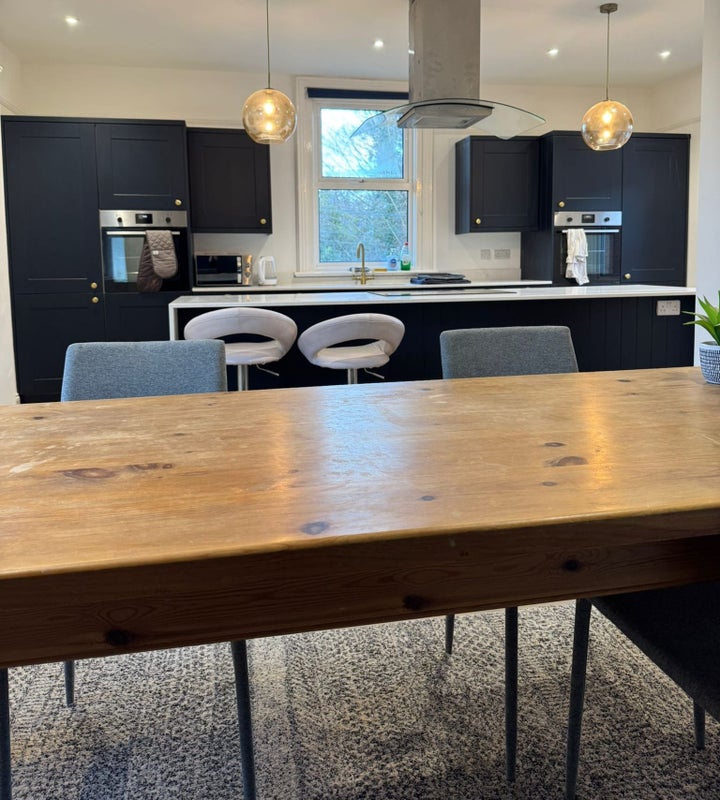 Photo 1: Kitchen/Diner