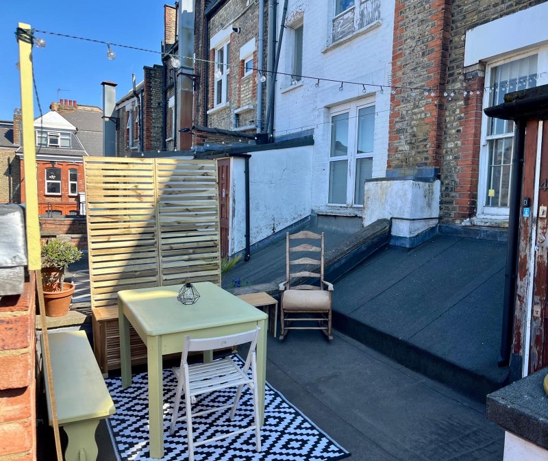 Photo 1: Front Terrace