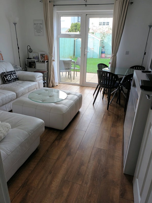 Photo 1: Back Garden / Outdoor Seating