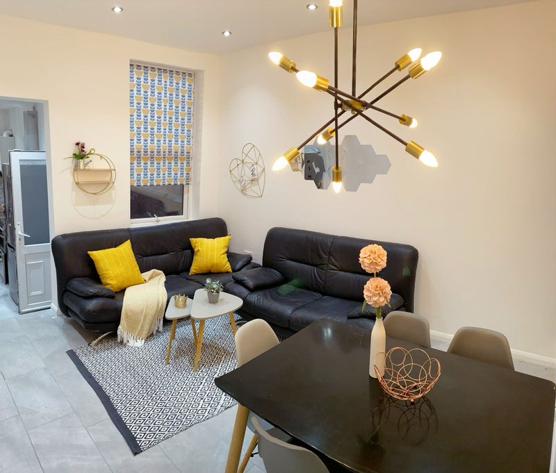 Photo 1: Living room