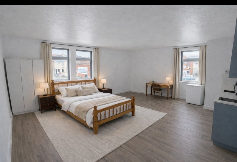 Photo 1: Kitchen + bathroom 