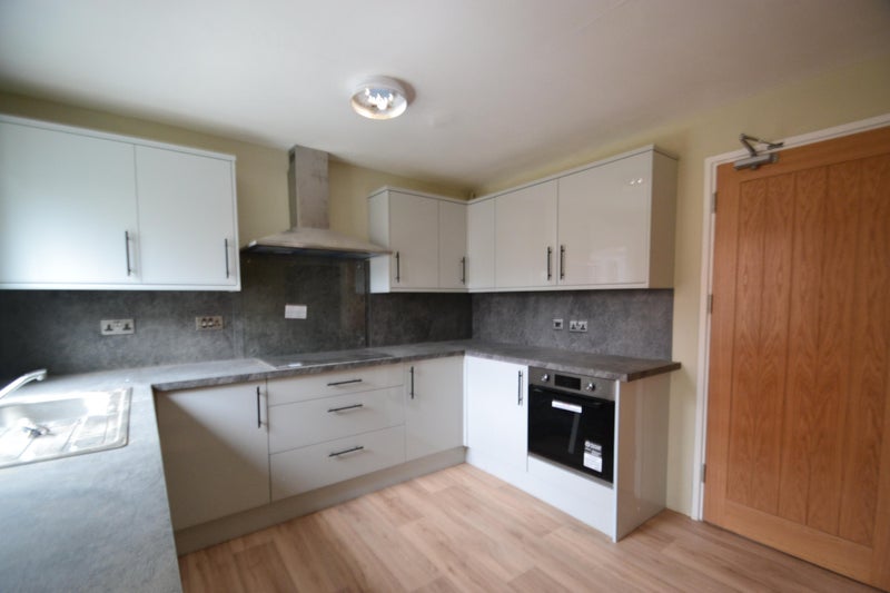 Photo 1: Communal Kitchen