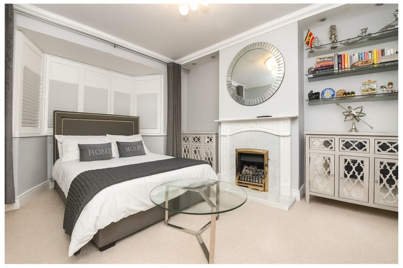 Photo 1: Double room 