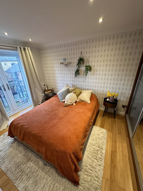 Photo 1: Double bed :) 