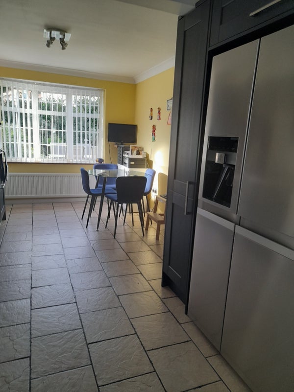 Photo 1: Shared kitchen