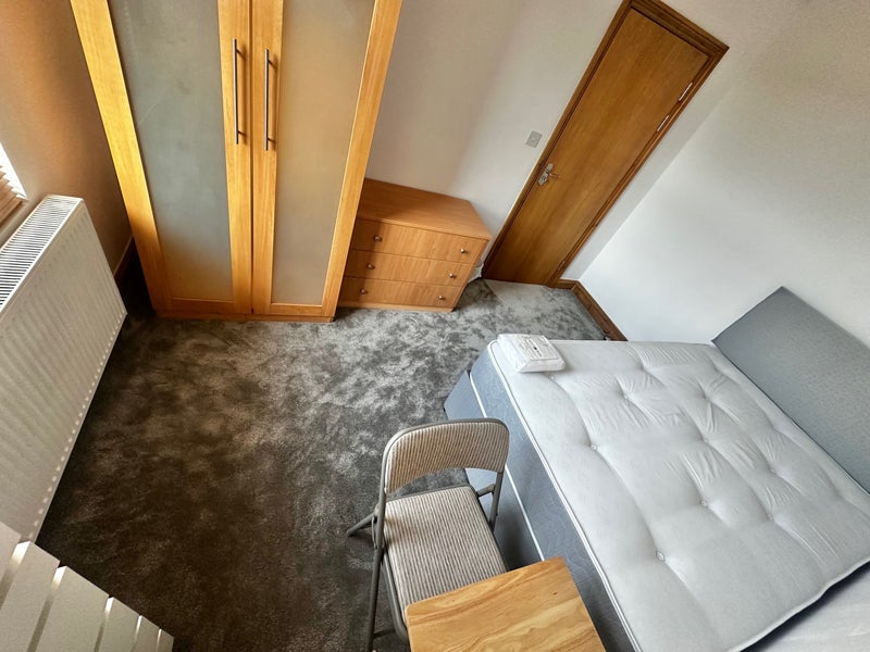 Photo 1: Room 2- Double Room