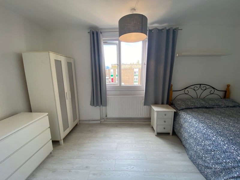 Photo 1: AVAILABLE from the 31st of MAY ✶ 830pcm ✶ furnished as in pictures