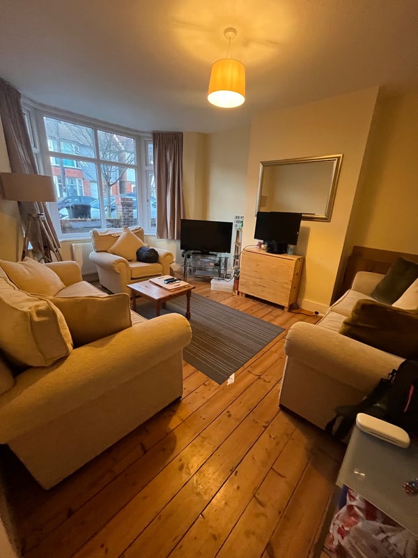 Photo 1: Living room