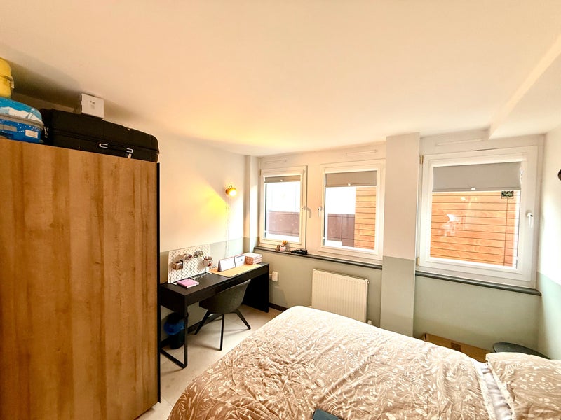 Photo 1: Double bed with study desk and large wardrobe