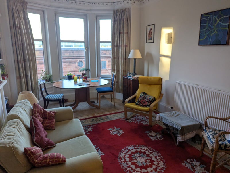 Photo 1: Living room