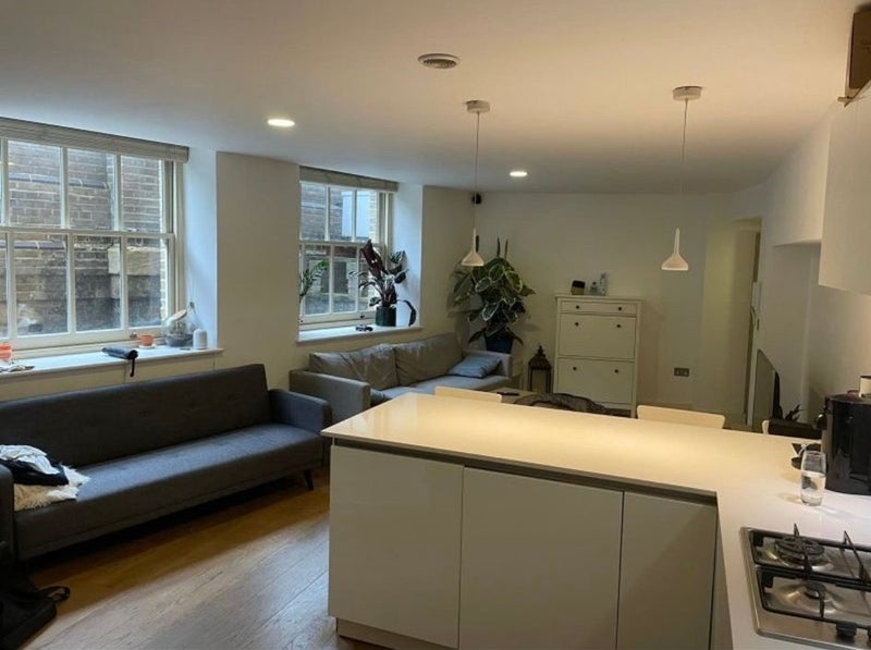 Photo 1: Living room