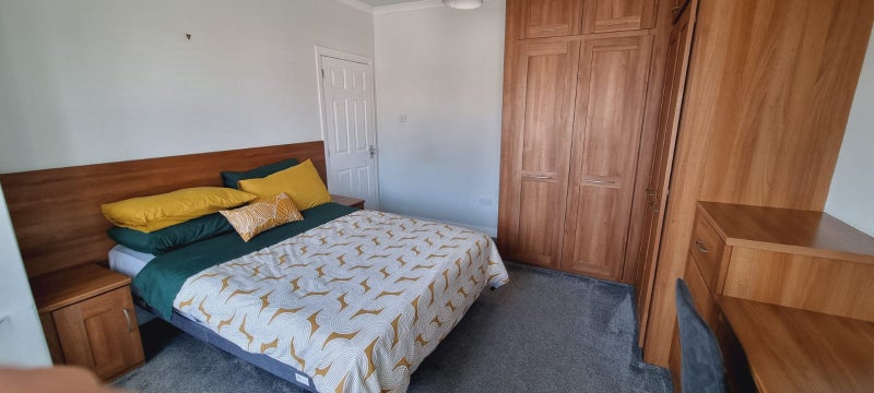 Photo 1: Room 3 - £565 SO much STORAGE!!!