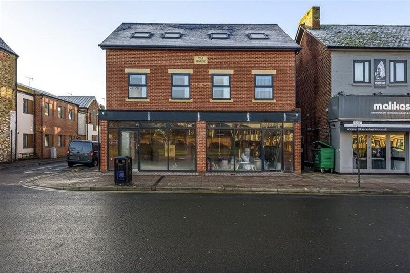 Photo 1: External View of Property