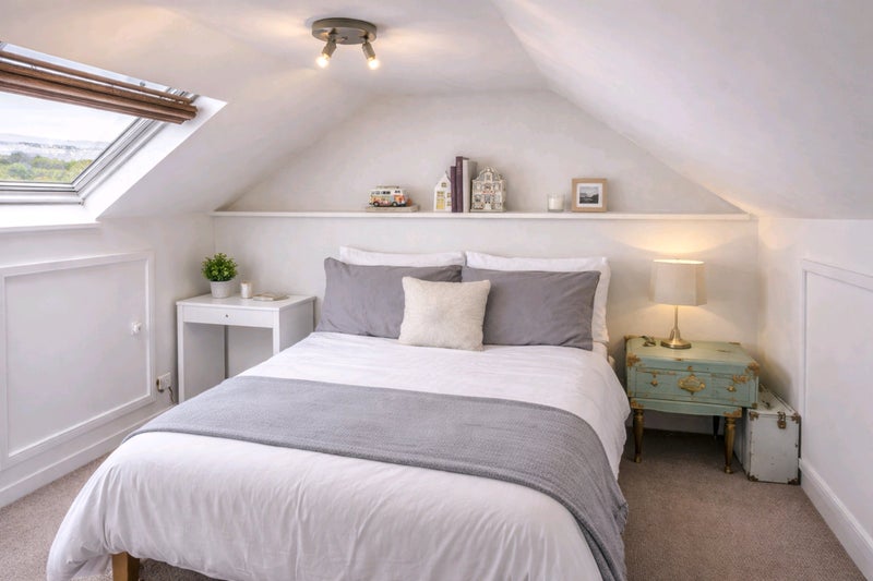 Photo 1: Bright top floor loft room