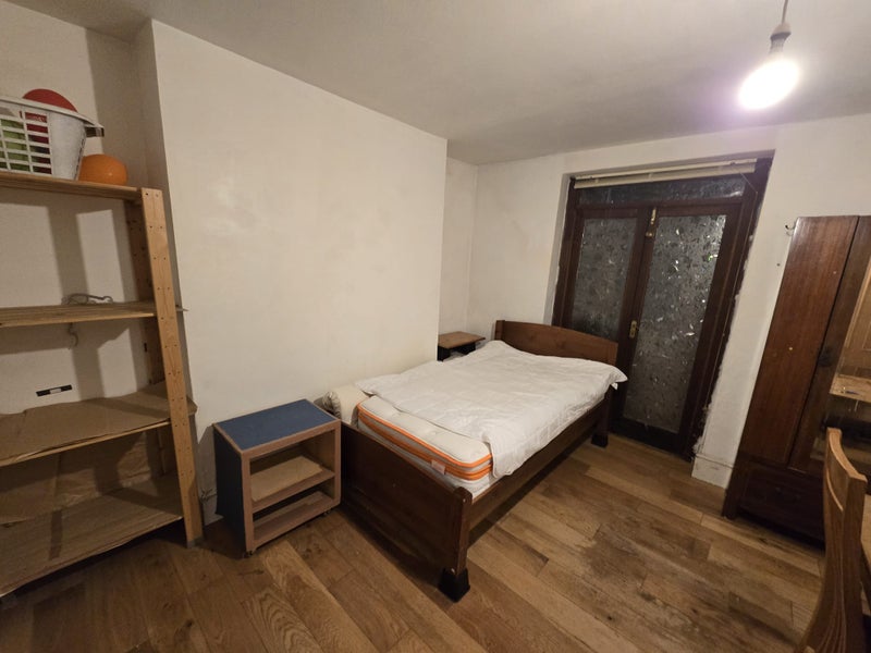 Photo 1: Room on Lower Ground Floor  ; Available  now 