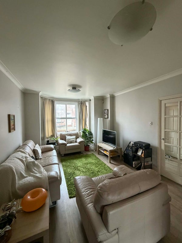 Photo 1: Living Room Space