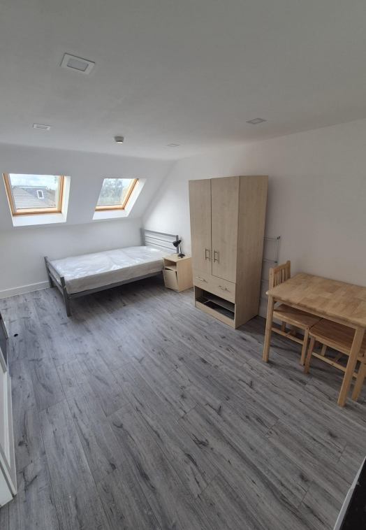 Photo 1: Living Space