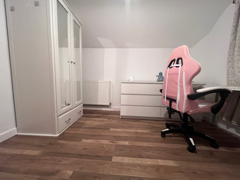 Photo 1: Bedroom available now 