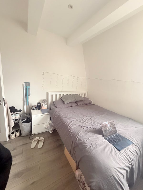 Photo 1: Rent = £800 per month