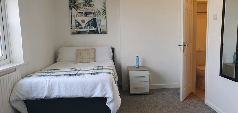 Photo 1: Double bed, room is for single occupancy only