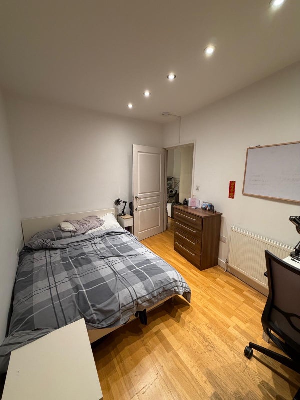 Photo 1: Room 1 (upstairs with balcony)