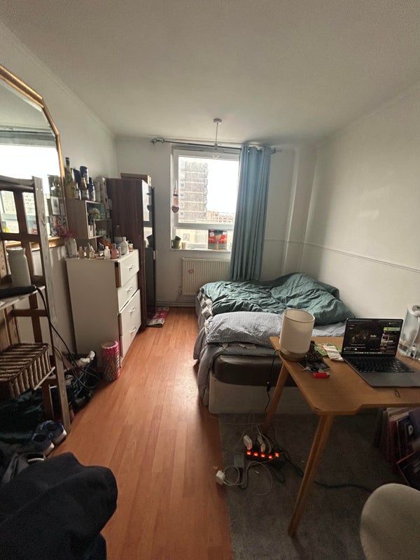 Photo 1: available from mid April 2026 ✶ 900pcm