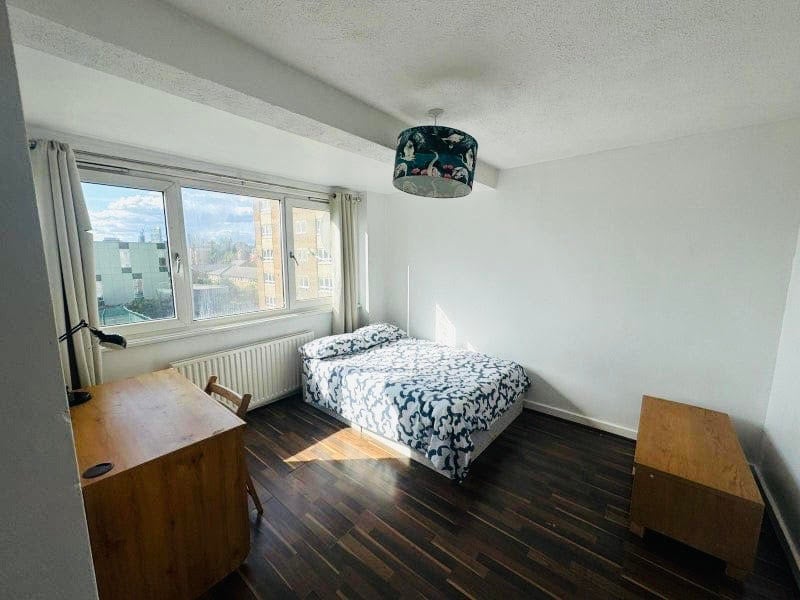 Photo 1: available from the 1st of JUNE 2026 ✶ 820pcm