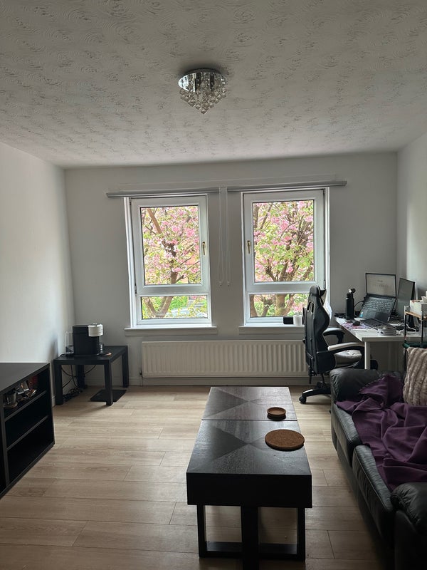 Photo 1: Living room