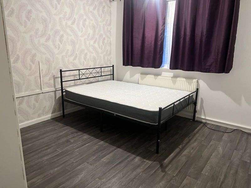 Photo 1: Room View-1