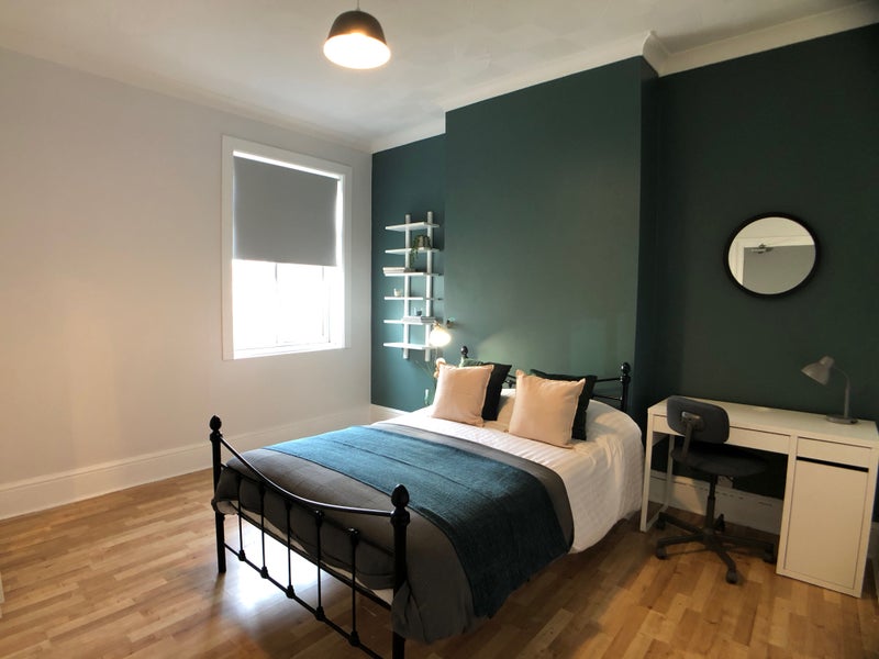 Photo 1: Room 5 @ £630 pcm - Available from 14 April 2026